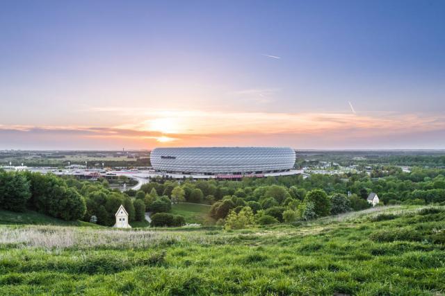 CBA常规赛：广厦半场领先吉林，塔克与珀塞尔表现亮眼